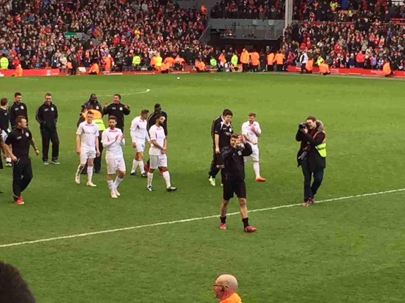 怎么理解皇马现在什么变化都没有了，阿隆索是在消极怠工吗？（如何看待皇马近况毫无起色？阿隆索是否在消极怠工？）