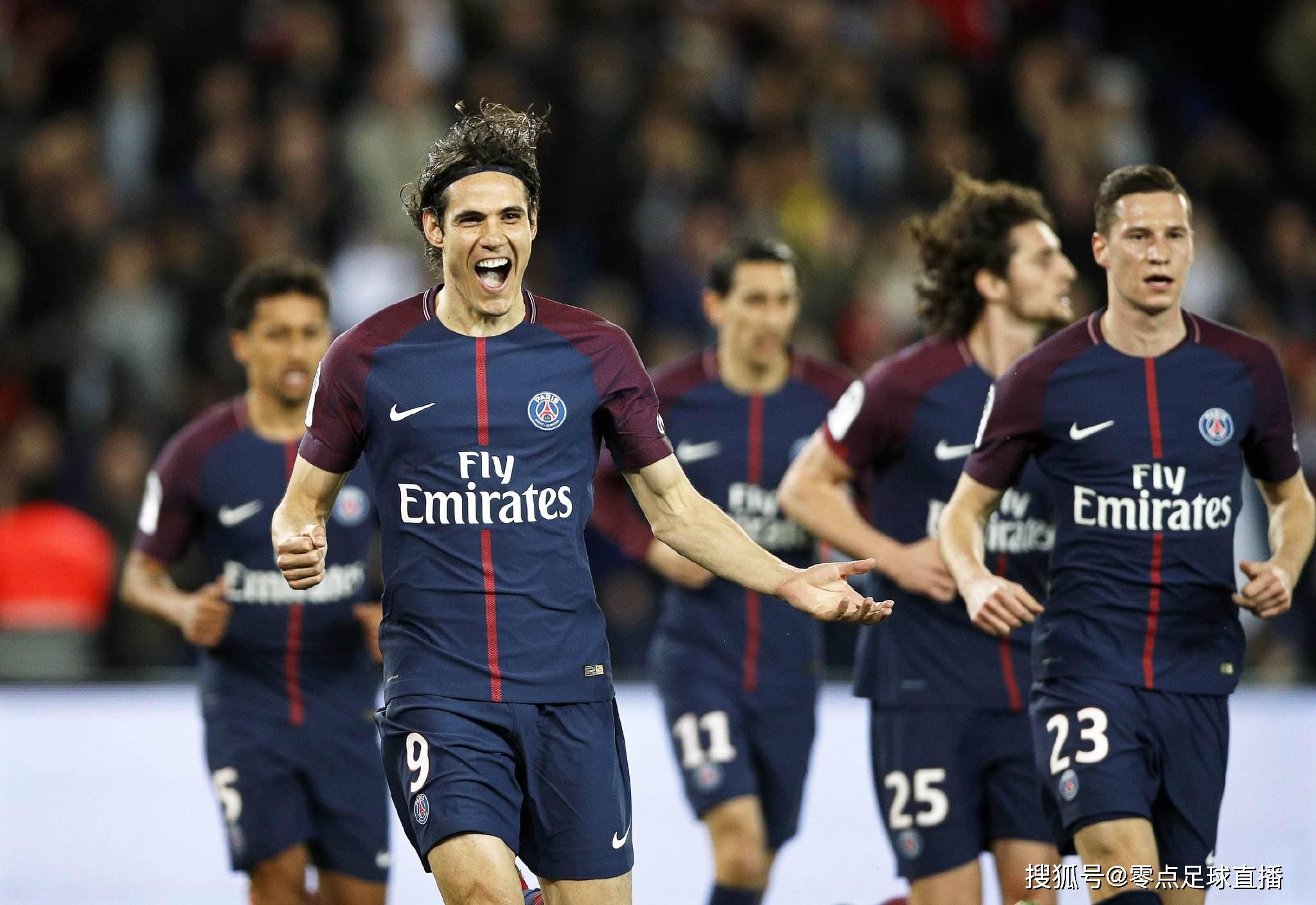 2米门将&“6国元帅”：两名法国球员随阿森纳U16夺冠（两位法国球员助阿森纳U16夺冠：2米门神与“六国元帅”）